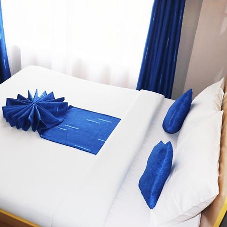 Mt Longonot Country Resort Найваша Екстериор снимка