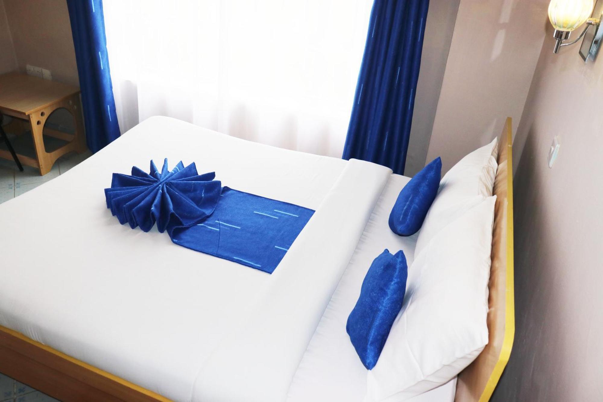 Mt Longonot Country Resort Найваша Екстериор снимка